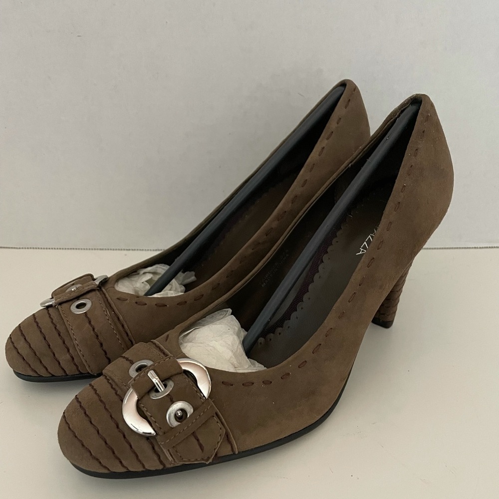Apepazza Taupe Suede High Heel Pumps, New, Size 37 1/2.